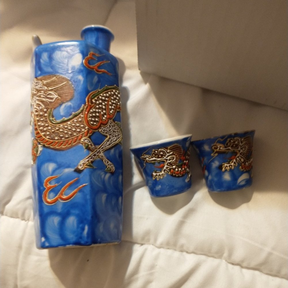 Whistling Bird Sake Dragonware